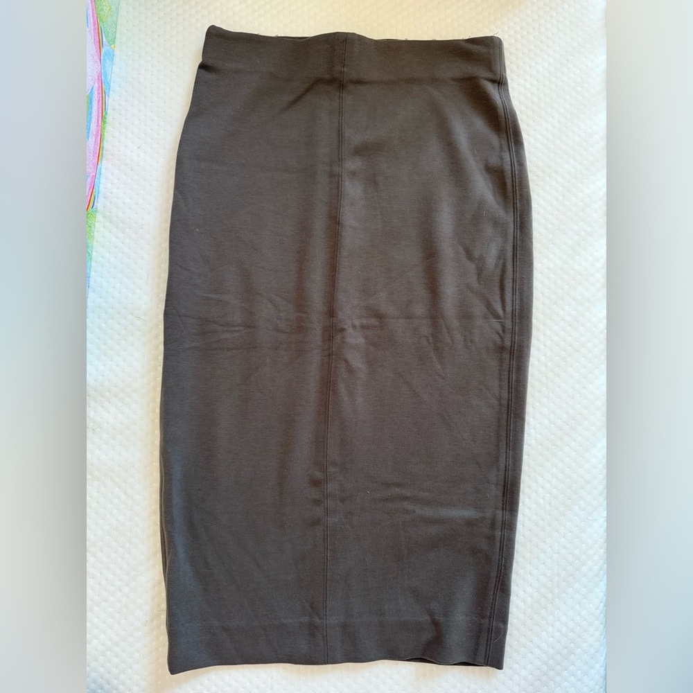 Aritzia Wilfred Lis Skirt